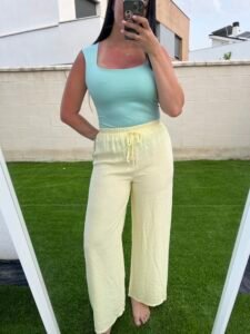 Pantalón lino amarillo