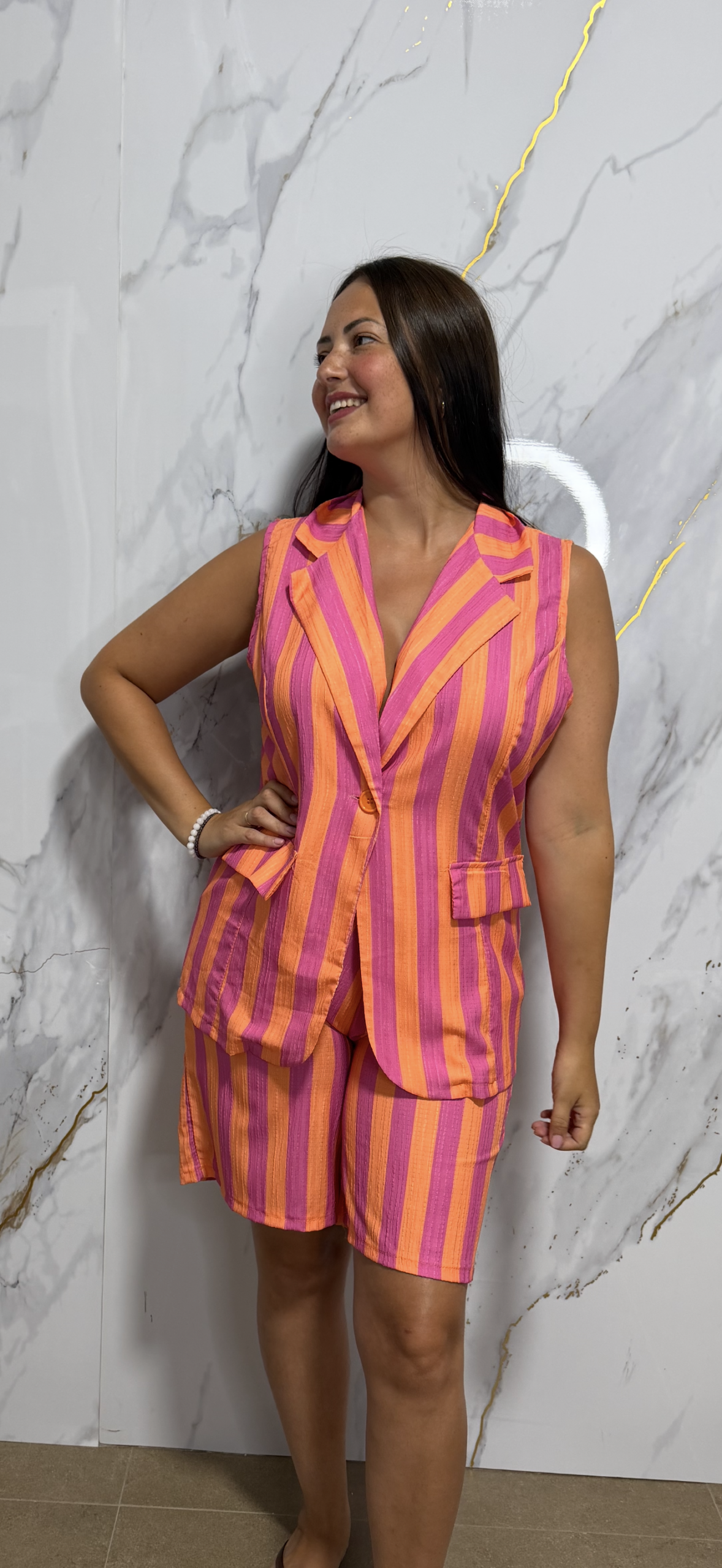 Conjunto rayas coral